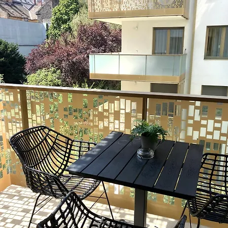 Grandio By Urban Living